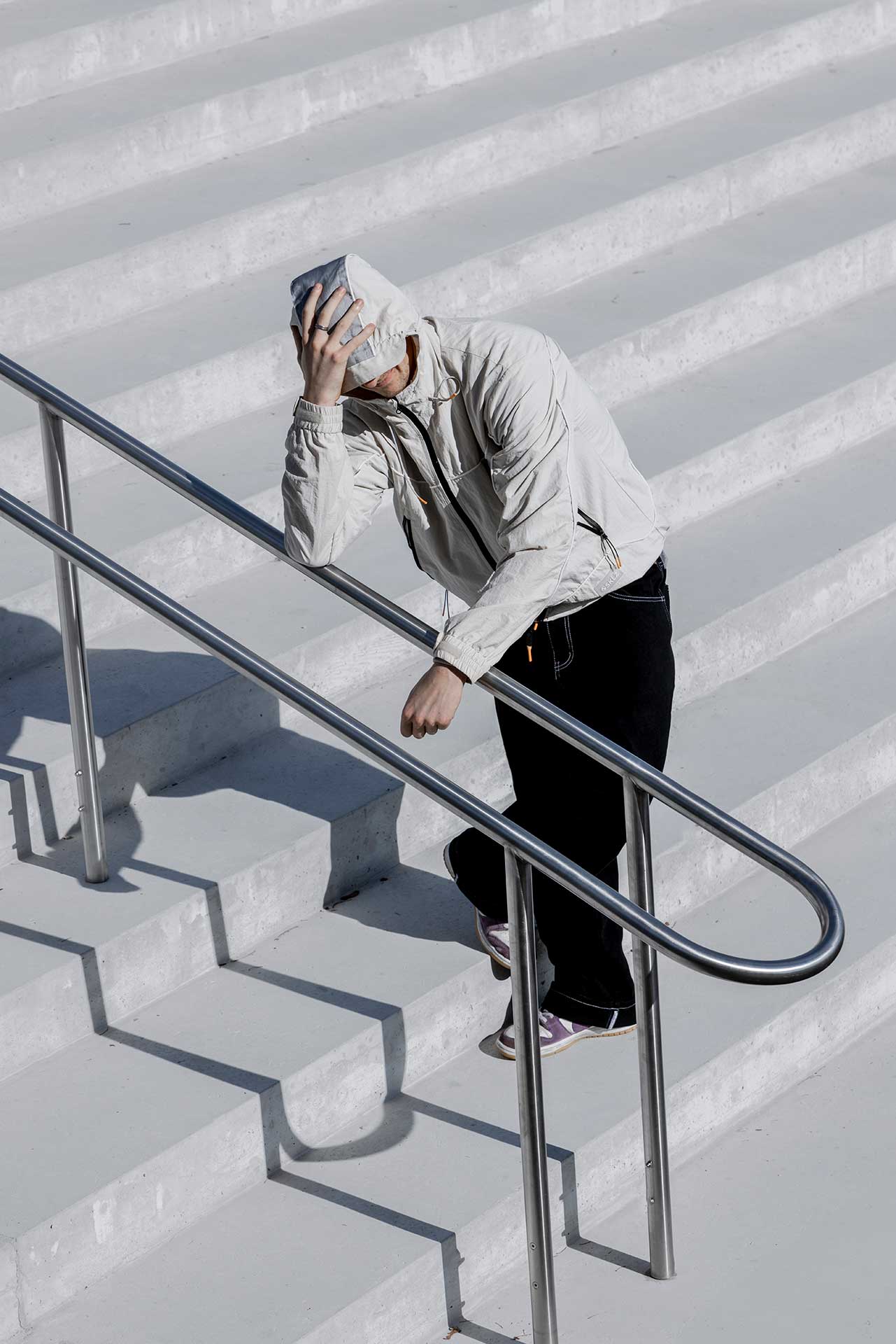Tracksuit jacket - beige